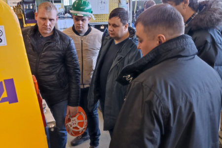 ЧЕТРА проводит обучение сервисных инженеров со всей России